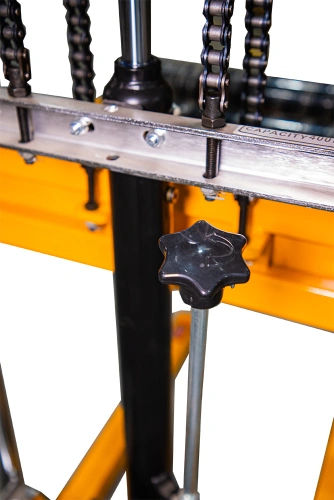 Штабелер гидравлический 0,4 т 1,5 м TOR PF4150R для рулонов по ценам производителя в Челябинске с доставкой по всей России