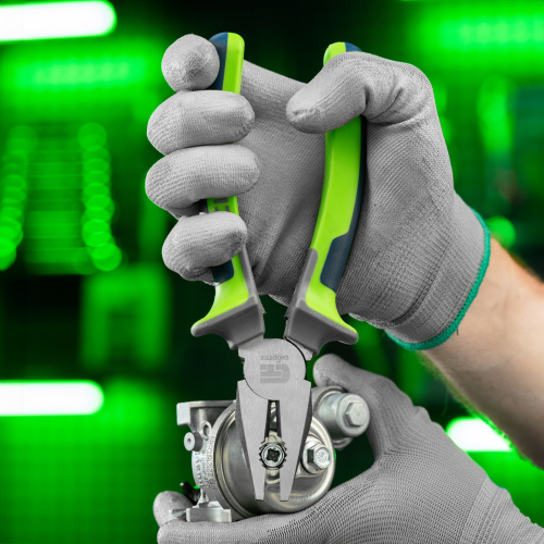 Плоскогубцы комбинированные, 200 мм, фосфатирование, трехкомпонентные рукоятки Сибртех по ценам производителя в Челябинске с доставкой по всей России