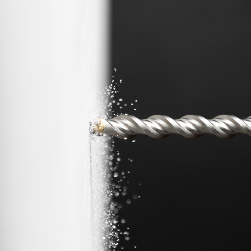 Бур по бетону, двойная спираль, три пылеотводящие кромки, 14 x 210 мм DENZEL по ценам производителя в Челябинске с доставкой по всей России