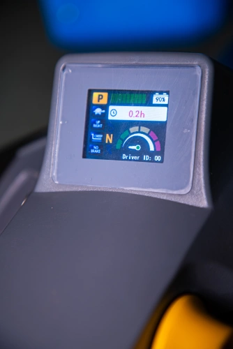 Штабелер самоходный 1,5 т 3,0 м TOR WS15H-3000SC PRO Li-ion 24/60 В/Ач контр. скорости подъема по ценам производителя в Челябинске с доставкой по всей России