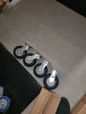 Тележка платформенная 950 кг TOR PH950 (1100х650) со складной ручкой (резиновые колеса 150 мм) по ценам производителя в Челябинске с доставкой по всей России