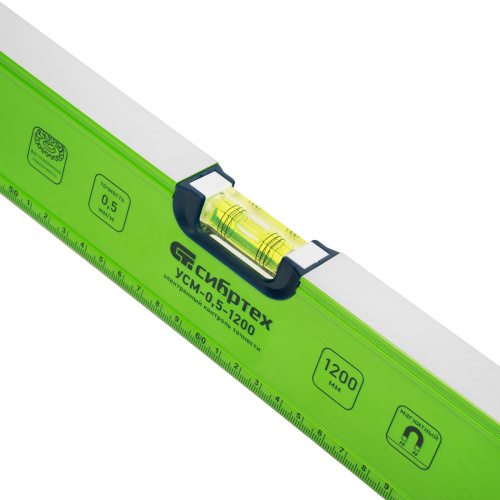 Уровень алюминиевый УСМ-0,5-1200, фрезерованный, 3 глазка, магнитный, рукоятки, 1200 мм Сибртех по ценам производителя в Челябинске с доставкой по всей России