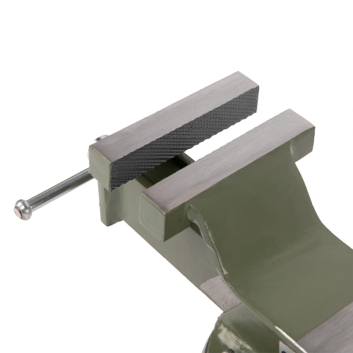 Тиски слесарные, 100 мм, стальные, поворотные Сибртех по ценам производителя в Челябинске с доставкой по всей России