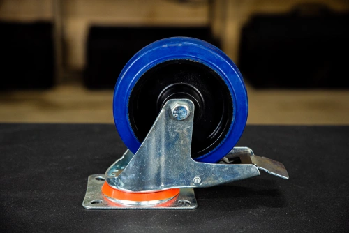 Колесо поворотное резина SRCLb 63 160 мм с тормозом (N) по ценам производителя в Челябинске с доставкой по всей России