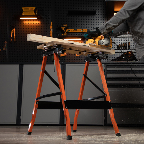 Верстак-тиски, 640 х 520 х 790 мм, портативный Sparta по ценам производителя в Челябинске с доставкой по всей России