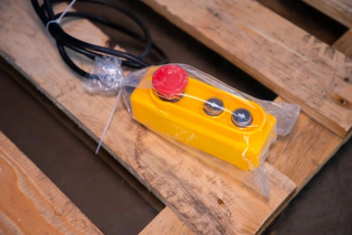 Лебедка электрическая 1000кг  70м с канатом 380В TOR KCD купить в Москве с доставкой по всей России | ProtosMarket.ru