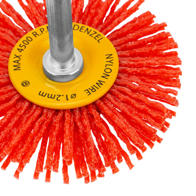 Щетка для дрели, 65 мм, Плоская, со шпилькой, нейлоновая щетина Denzel по ценам производителя в Челябинске с доставкой по всей России