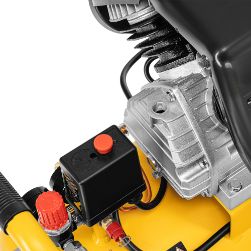 Компрессор воздушный прям. привод DCV1800/50, 1,8 кВт, 50 литров, 320 л/мин Denzel по ценам производителя в Челябинске с доставкой по всей России