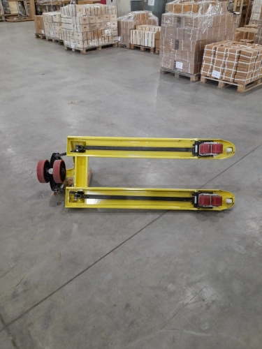 Тележка гидравлическая 2500 кг 1150 мм полиуретановые колеса TOR AC (серия J) по ценам производителя в Челябинске с доставкой по всей России