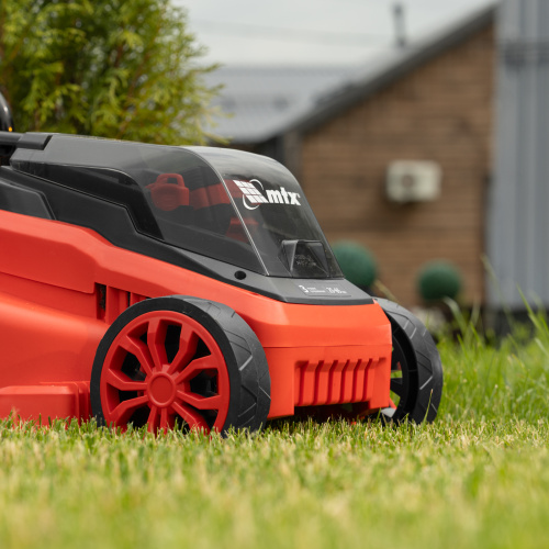 Газонокосилка аккумуляторная бесщеточная CLM-320, 320 мм, травосб. 30 л, Li-Ion, 20 В MTX по ценам производителя в Челябинске с доставкой по всей России