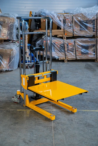 Штабелер гидравлический 0,4 т 1,1 м TOR PJ4110 облегченный по ценам производителя в Челябинске с доставкой по всей России