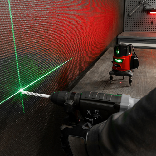 Лазерный уровень CRL-30G, 30 м, зеленый луч, акк. Li 2400 mah, резьба 5/8" MTX по ценам производителя в Челябинске с доставкой по всей России