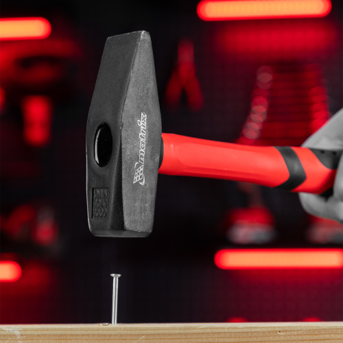 Молоток слесарный, 1000 г, фибергласовая обрезиненная рукоятка Matrix по ценам производителя в Челябинске с доставкой по всей России