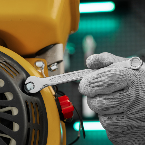 Ключ комбинированный, 8 мм, CrV, антислип Stels по ценам производителя в Челябинске с доставкой по всей России