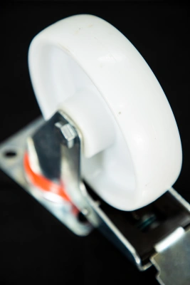 Колесо поворотное полипропилен SRCnb 63 160 мм с торозом (N) по ценам производителя в Челябинске с доставкой по всей России