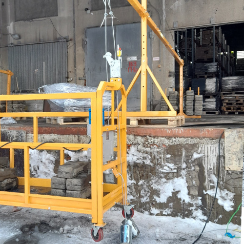 Строительная люлька ZLP-500 по ценам производителя в Челябинске с доставкой по всей России