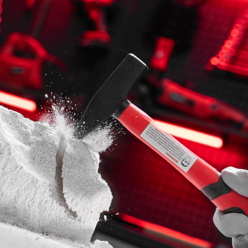 Молоток слесарный, 400 г, фибергласовая обрезиненная рукоятка Matrix по ценам производителя в Челябинске с доставкой по всей России