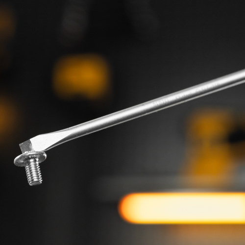 Отвертка, SL5x150 мм, S2, 3к рукоятка Denzel по ценам производителя в Челябинске с доставкой по всей России