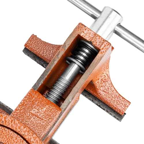 Тиски слесарные, 125 мм, поворотные, с наковальней Sparta по ценам производителя в Челябинске с доставкой по всей России