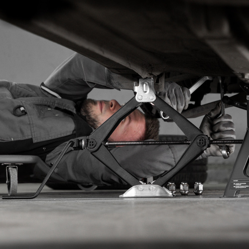 Домкрат ромбический винтовой универсальный ТУ 5.16-469-0213-04, 0,9 т, 100-395 мм Россия по ценам производителя в Челябинске с доставкой по всей России