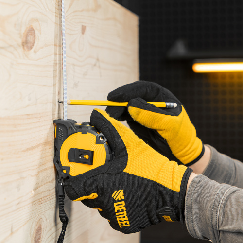 Рулетка 5м х 19мм, автоматич. фиксац., нейлон. покрытие, магнит. зацеп, двухстор. разметка Denzel по ценам производителя в Челябинске с доставкой по всей России