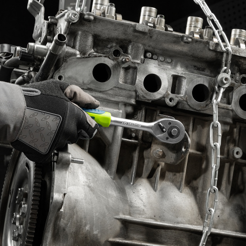 Набор инструментов, 1/2", 3/8", 1/4", пластиковый кейс 172 предм. Сибртех по ценам производителя в Челябинске с доставкой по всей России