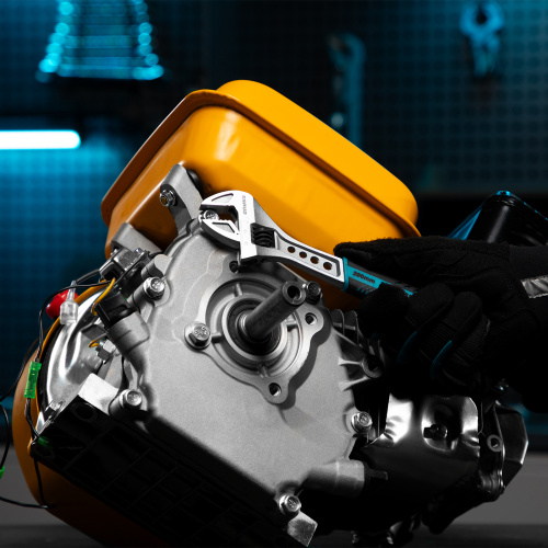 Ключ разводной, 200 мм, CrV, двухкомпонентная ручка Gross по ценам производителя в Челябинске с доставкой по всей России