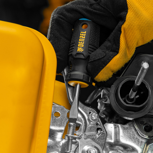 Отвертка SL6x38 мм, CrV, трехкомпонентная рукоятка Denzel по ценам производителя в Челябинске с доставкой по всей России