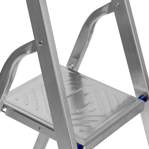 Стремянка, 3 ступени, алюминиевая, Сибртех по ценам производителя в Челябинске с доставкой по всей России