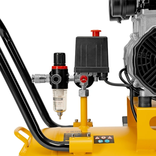 Компрессор безмасляный, малошумный DLS 3300/100, 3300 Вт,3x1100, 100 л, 570 л/мин ,блок управления Denzel по ценам производителя в Челябинске с доставкой по всей России