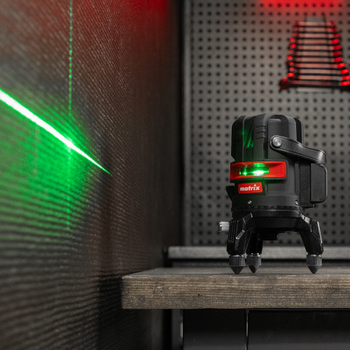 Лазерный уровень ML 06 Green, 30 м, 520 нм, аккумулятор Li 2800 мАч, резьба 5/8" Matrix по ценам производителя в Челябинске с доставкой по всей России