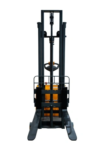 Штабелер самоходный 1,0 т 3,0 м XILIN CPD10W с наклоном мачты и противовесом 24/105 В/Ач по ценам производителя в Челябинске с доставкой по всей России