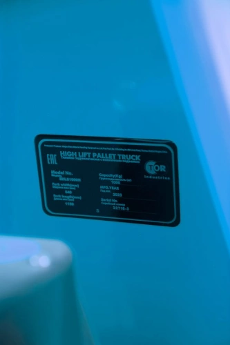 Тележка электрическая 1000 кг 1150 мм TOR EHLS1000N с ножничным подъемом 12/65 В/Ач по ценам производителя в Челябинске с доставкой по всей России