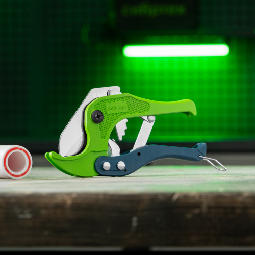 Ножницы для резки изделий из пластика, порошковое покрытие, D до 42 мм Сибртех по ценам производителя в Челябинске с доставкой по всей России