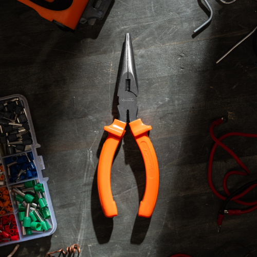 Длинногубцы прямые Classic, 160 мм, шлифованные, пластмассовые рукоятки Sparta по ценам производителя в Челябинске с доставкой по всей России