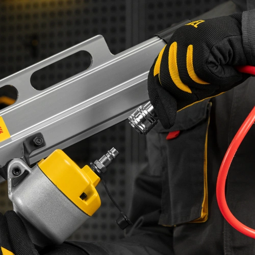 Нейлер пневматический PN2190 для гвоздей SN21 от 50 до 90 мм Denzel по ценам производителя в Челябинске с доставкой по всей России