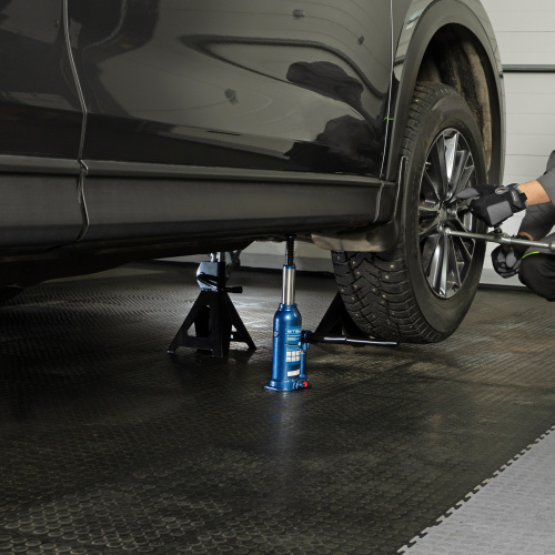 Домкрат гидравлический бутылочный, 3 т, h подъема 188-363 мм, в пластиковом кейсе Stels по ценам производителя в Челябинске с доставкой по всей России