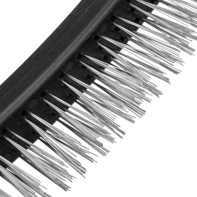 Щетка трехрядная металлическая с пластмассовой ручкой Sparta по ценам производителя в Челябинске с доставкой по всей России