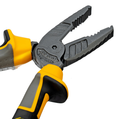 Плоскогубцы комбинированные 165 мм, трехкомпонентные рукоятки Denzel по ценам производителя в Челябинске с доставкой по всей России