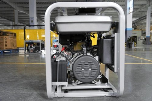 Генератор дизельный 5,0 кВт 220В с электростартером и колесами TOR KM5000D по ценам производителя в Челябинске с доставкой по всей России