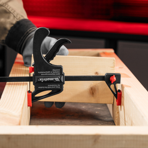 Струбцина универсальная F-образная, 150 х 265 х 45 мм, пластмассовый корпус Matrix по ценам производителя в Челябинске с доставкой по всей России