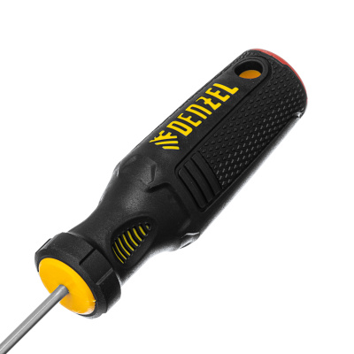 Отвертка, PH0х100 мм, S2, 3к рукоятка Denzel по ценам производителя в Челябинске с доставкой по всей России