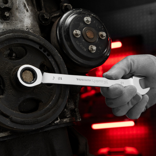 Ключ комбинированный трещоточный, 18 мм, CrV, зеркальный хром Matrix Professional по ценам производителя в Челябинске с доставкой по всей России