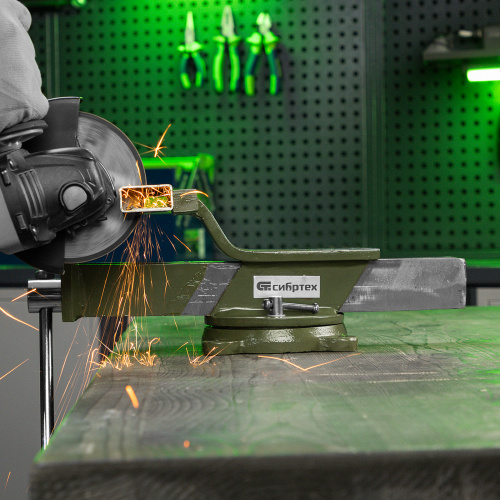 Тиски слесарные, 200 мм, стальные, поворотные Сибртех по ценам производителя в Челябинске с доставкой по всей России