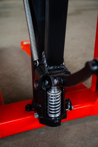 Штабелер гидравлический 2,0 т 1,6 м TOR CTY-E с раздвижными вилами по ценам производителя в Челябинске с доставкой по всей России