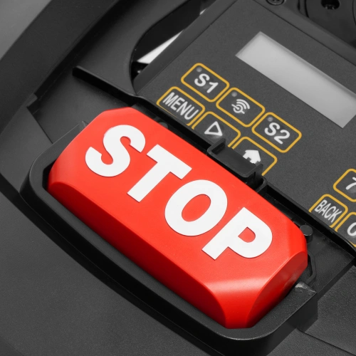 Робот-газонокосилка Grass Master 1000  1000м², 3Ач, 28V, LCD дисплей, Wi-Fi Denzel по ценам производителя в Челябинске с доставкой по всей России