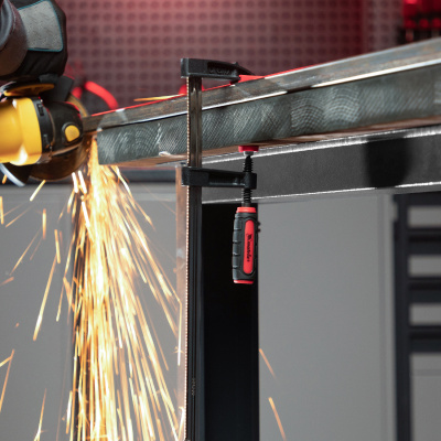 Струбцина F-образная, 300 х 50 х 370 мм Matrix по ценам производителя в Челябинске с доставкой по всей России