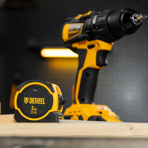 Рулетка 5м х 25мм, двухкомп. корпус, магнитный обрезиненный зацеп Denzel по ценам производителя в Челябинске с доставкой по всей России