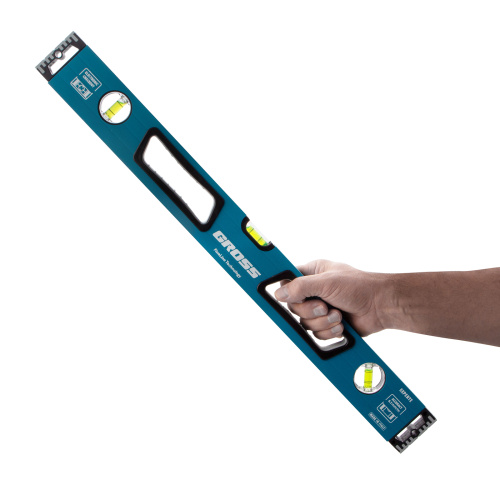 Уровень алюминиевый, 600 мм, усиленный с ударопрочными заглушками, рукоятки, 3 глазка Gross по ценам производителя в Челябинске с доставкой по всей России