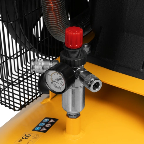 Компрессор воздушный рем. привод BCV 5500-T/270, 5,5 кВт, 270 литров, 850 л/мин Denzel по ценам производителя в Челябинске с доставкой по всей России